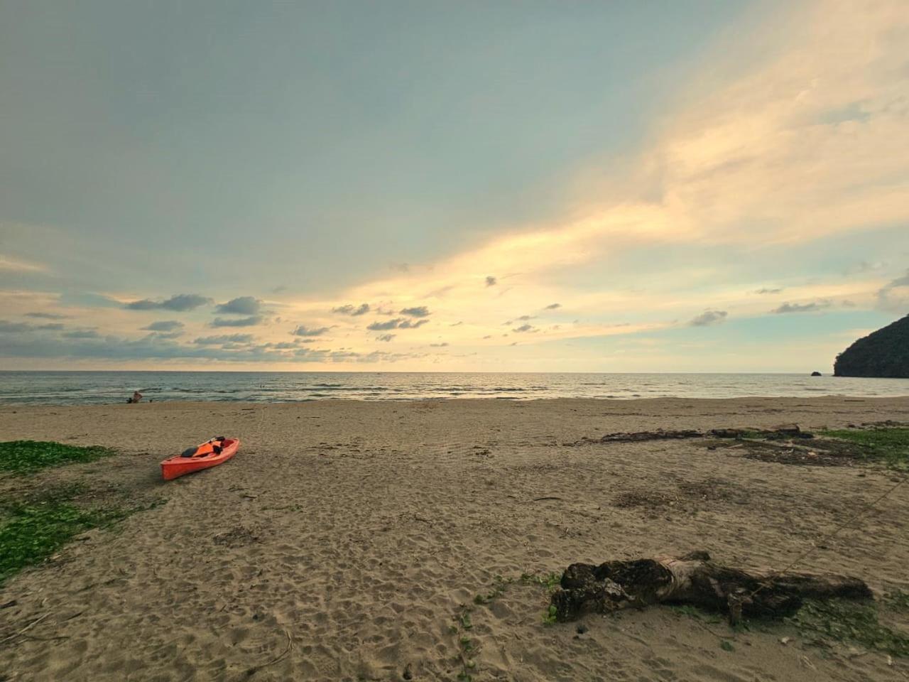 Big Bamboo Beach Resort سيبالاي المظهر الخارجي الصورة